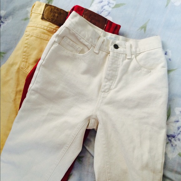 Off white high waist jeans