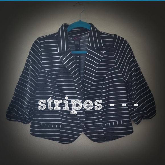 Torrid cropped blazer