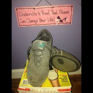 New (Almost) Puma shoes!
