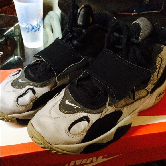 Raiders speed turfs