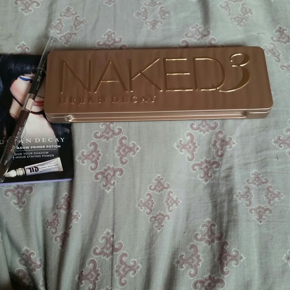 Naked 3 bundle