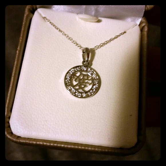 NEW Sterling silver necklace