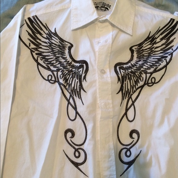 Modern stylish men's shirt. Worn only once. - Picture 2 of 4