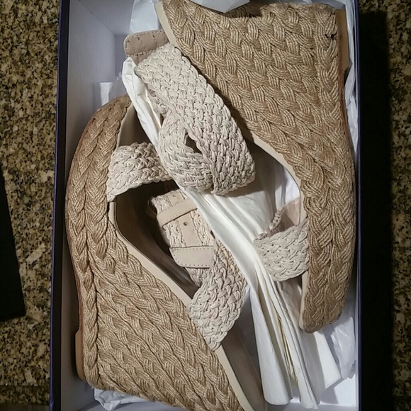 Stuart Weitzman "Ivory Crochet" wedges - Picture 3 of 3