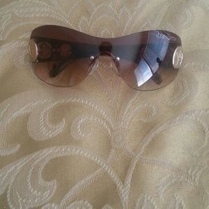 Louis Vuitton shades