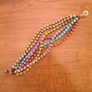Beaded bracelette
