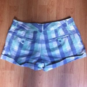 Maurice's size 9/10 plaid shorts.