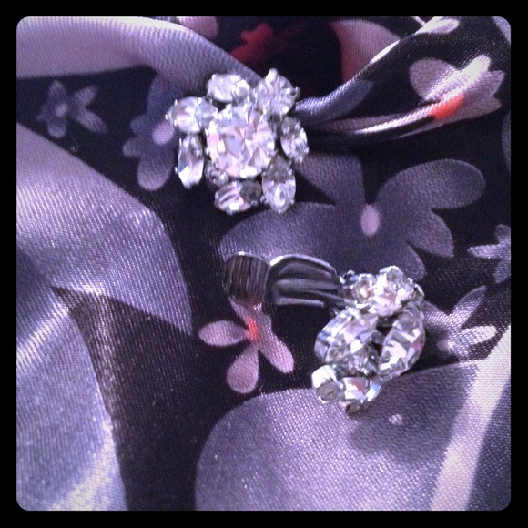 Rhinestone clip on earring