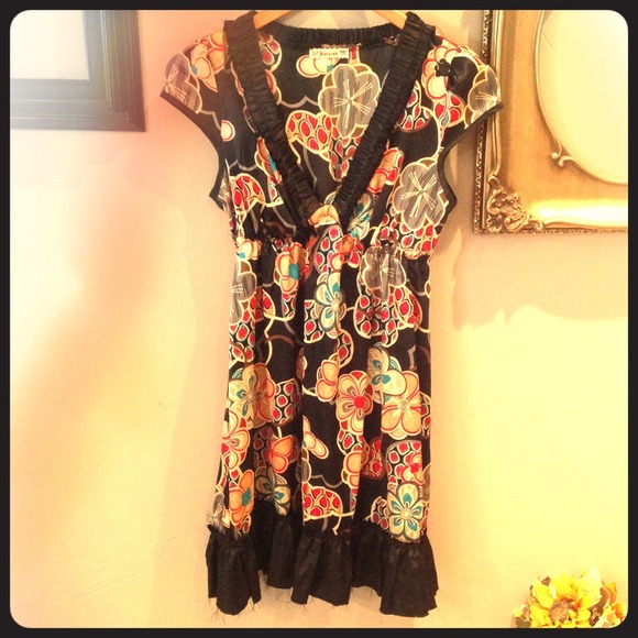Forever21 small Japanese silky umpire short dress