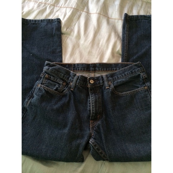 Men's Levi's dark blue denim. W33 L32 - Picture 2 of 4