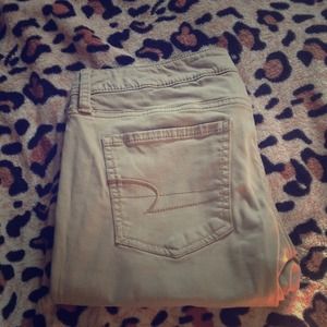 Khaki American Eagle jeans