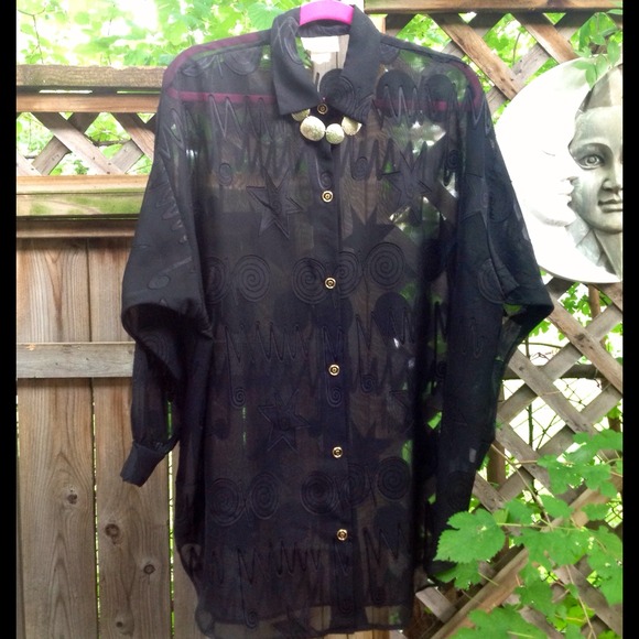 Sheer black tunic - Picture 3 of 3