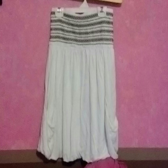 Dress - Picture 1 of 2