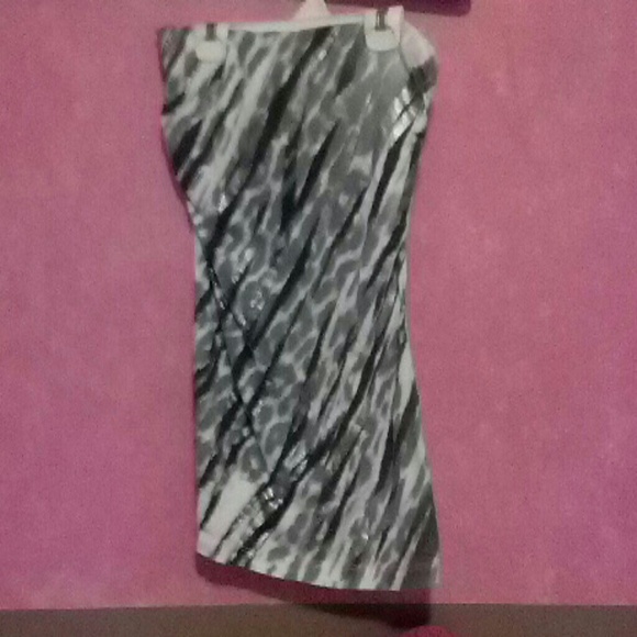 Tube top - Picture 1 of 2