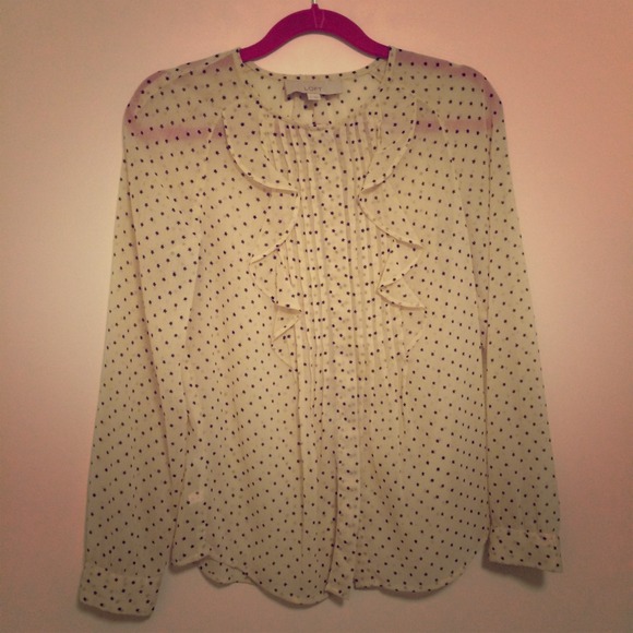 Ann Taylor Loft cream & black star print shirt