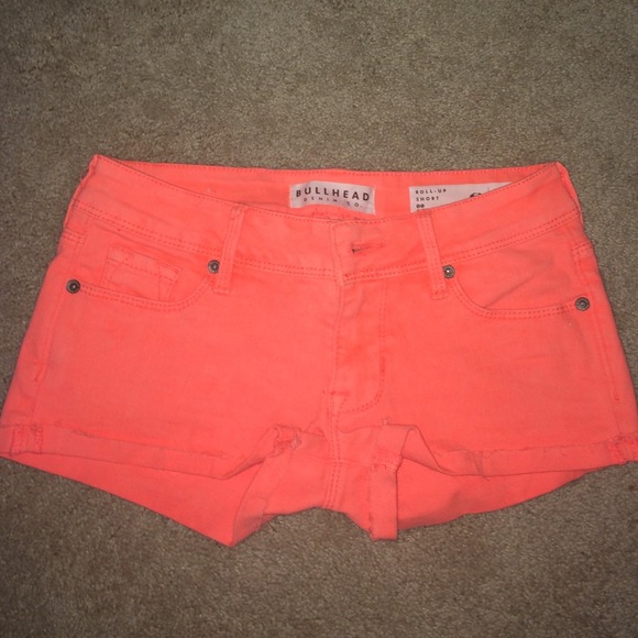 bright pink shorty shorts!