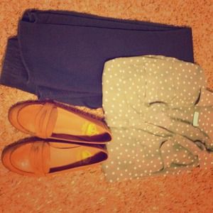 GAP 6R curvy pants in a dark teal color.