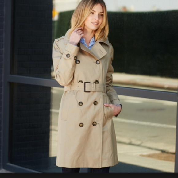 ⭐️HP⭐️ZARA Limited Edition Original Trench Coat!