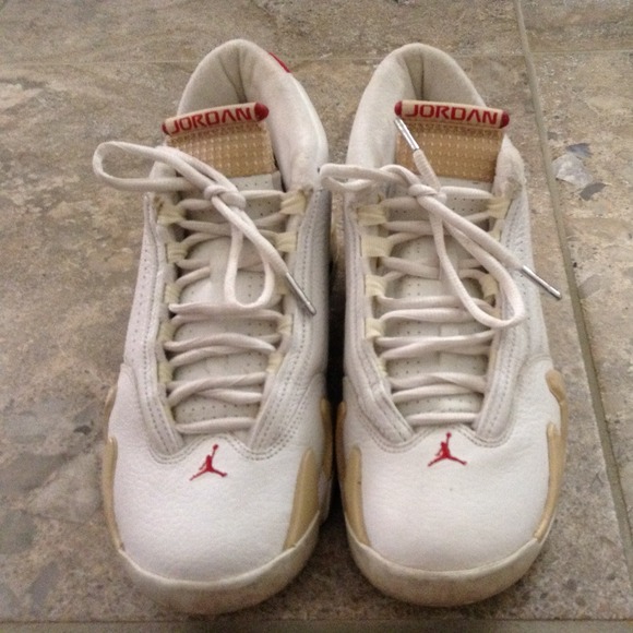 SALE: Authentic Retro Jordan 1⃣4⃣s XIV. 💯 - Picture 2 of 4