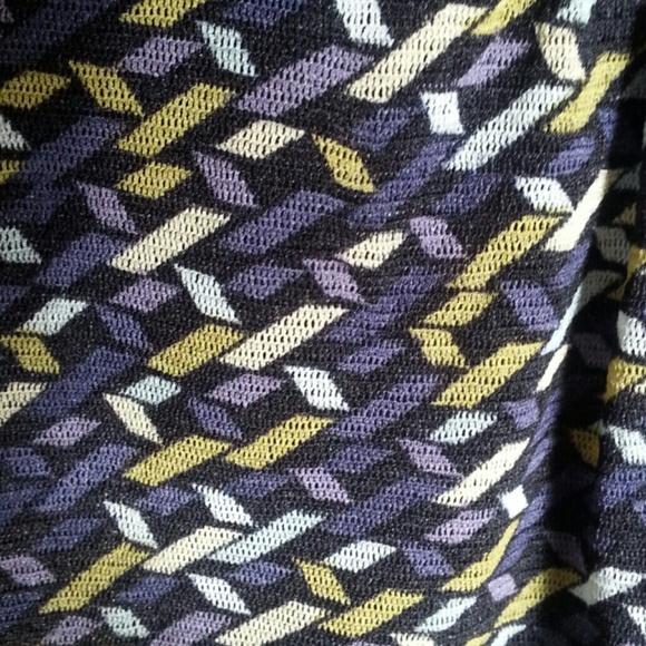 SOLDBUNDLENew York & Company Top - Picture 2 of 4