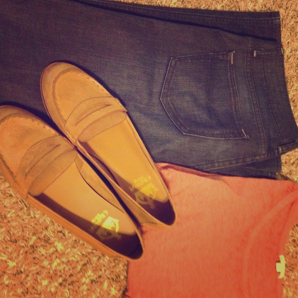 GAP limited edition dark wash jean!