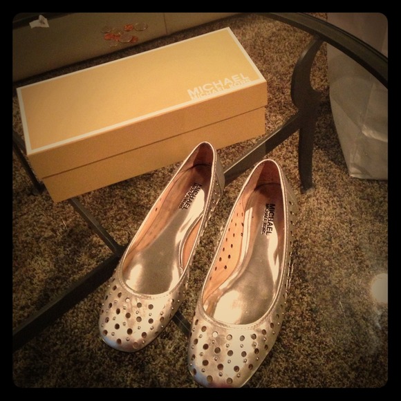 Michael Kors flats
