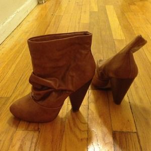 Brown ankle boots great for fall and winter