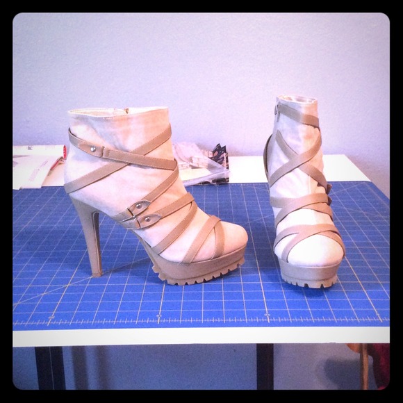 Tan Heeled Booties