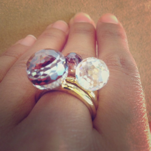 Henri Bendel stackable rings