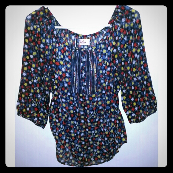 Hollister Multi colored blouse