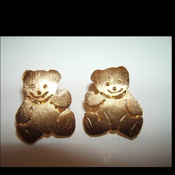 Cute 80's bear pierced brush goldtone earrings