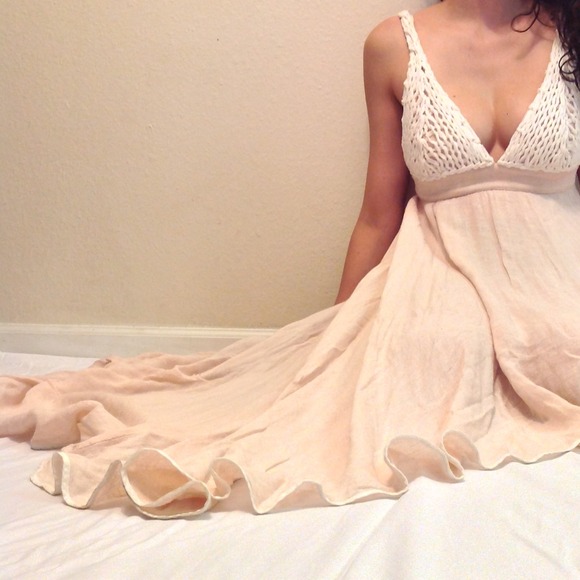 SOLD πDesigner Ioanna kourbella dress - Picture 3 of 4