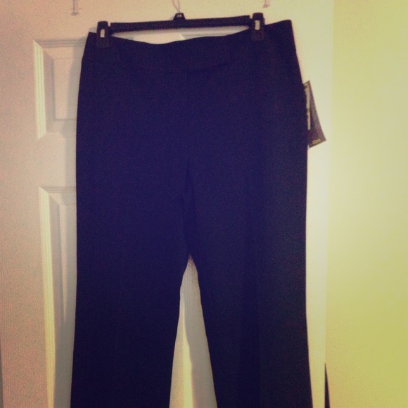 NWT - Alfani wide leg pants - black
