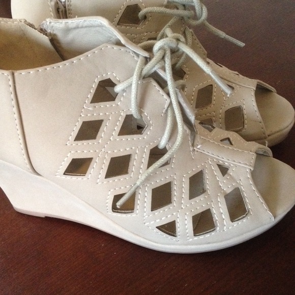 Shoes Shoes Shoes!!
