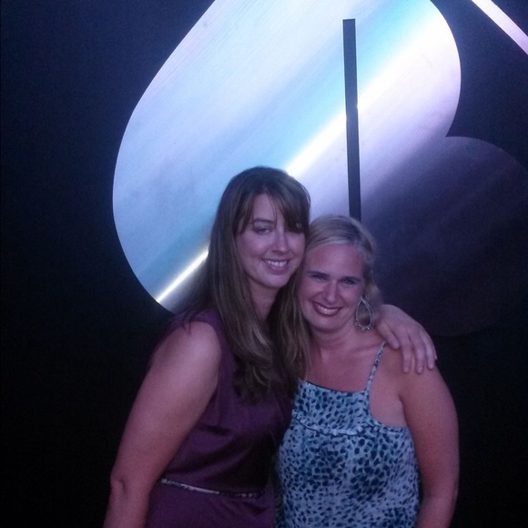 Meet your seller - Picture 2 of 3