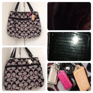 Authentic coach purse !