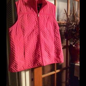 Hot pink vest!!!