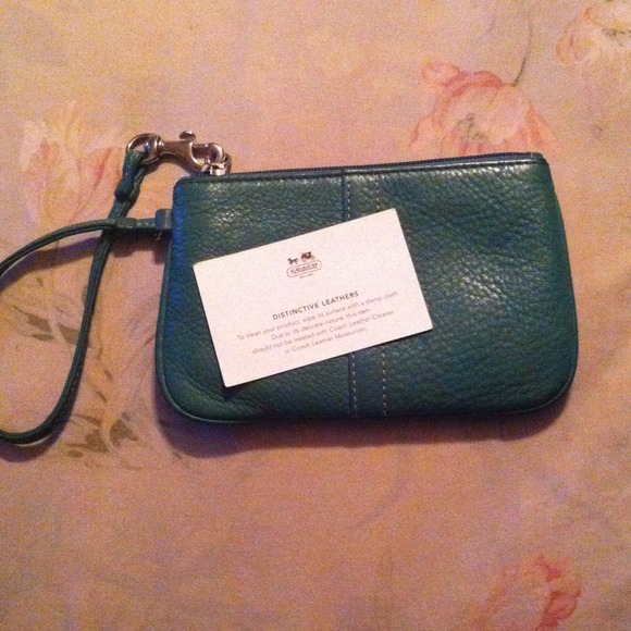 Green Authentic coach wrist purse