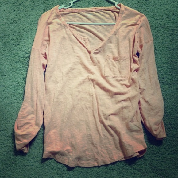 Express SZ Small Quarter-sleeve shirt.