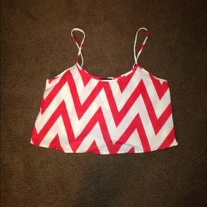 CUTE RED & WHITE CHEVRON CROP TOP