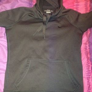 Nike dri-fit thermal hoodie