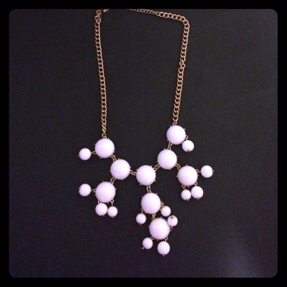 Necklace - Picture 1 of 1