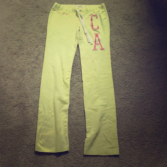 Hollister Lounge Pants SZ Medium.