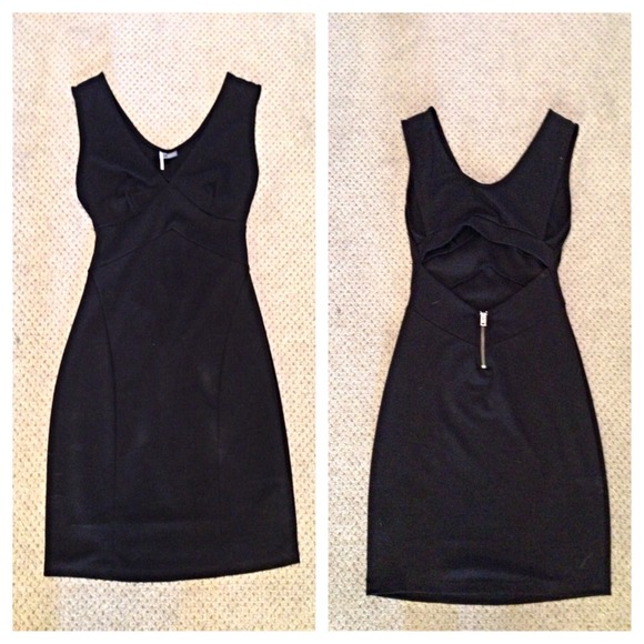Black urban outfitters fitted dress - Picture 4 of 4