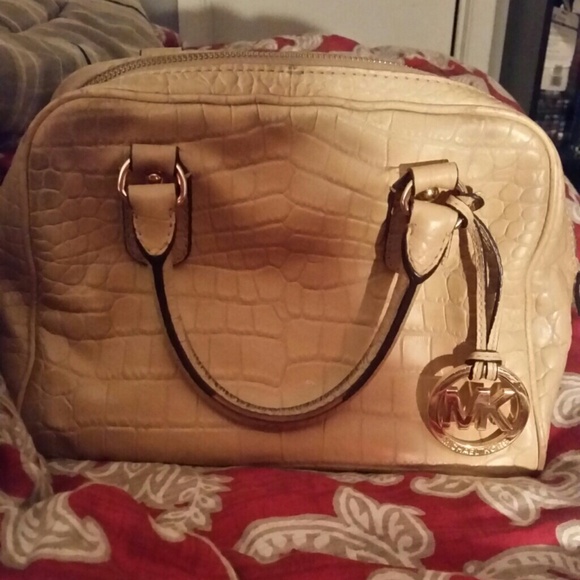 Michael Kors Handbag - Picture 1 of 4