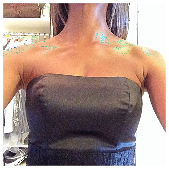 🎉SOLD - Bebe - black strapless dress - Picture 2 of 4