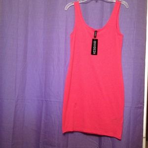⛔️sold⛔️ Hot pink bodycon dress