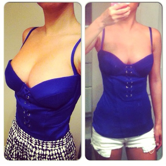 Marciano corset style top xs & Mickey sandals
