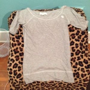 Abercrombie & Fitch tee shirt