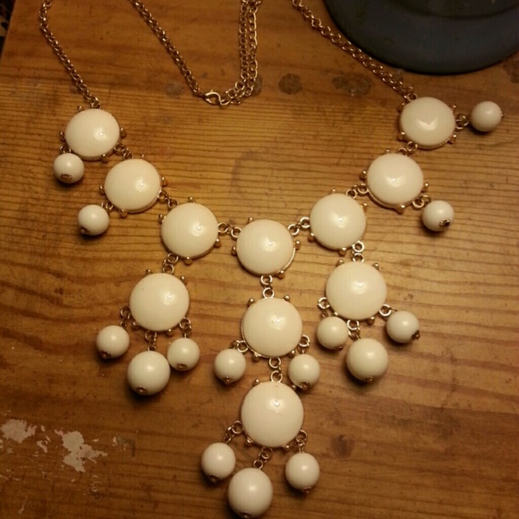 Bubble necklace